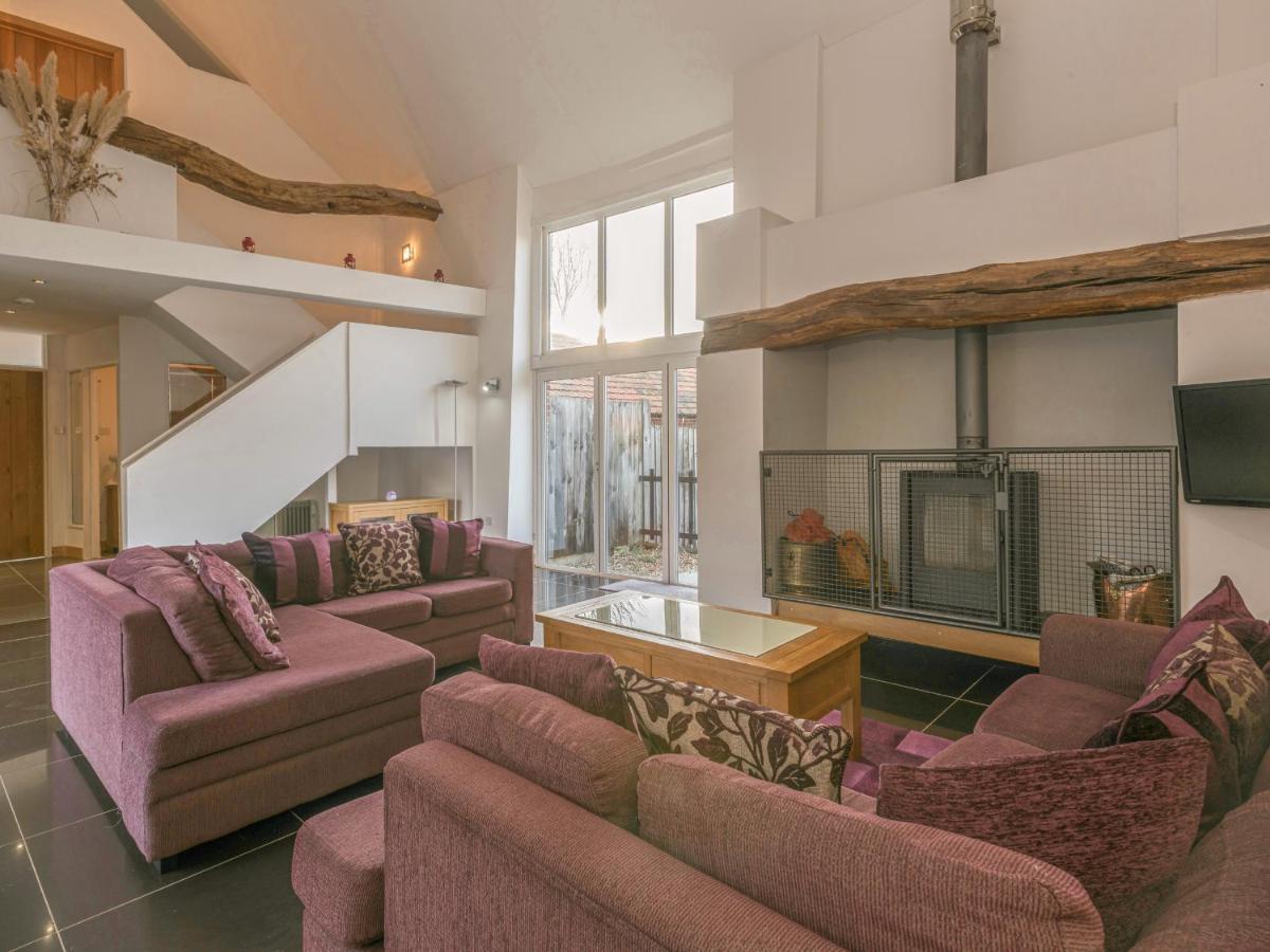 Flint Barn Villa North Walsham Exterior photo